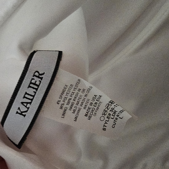 Dress - Picture 6 of 8